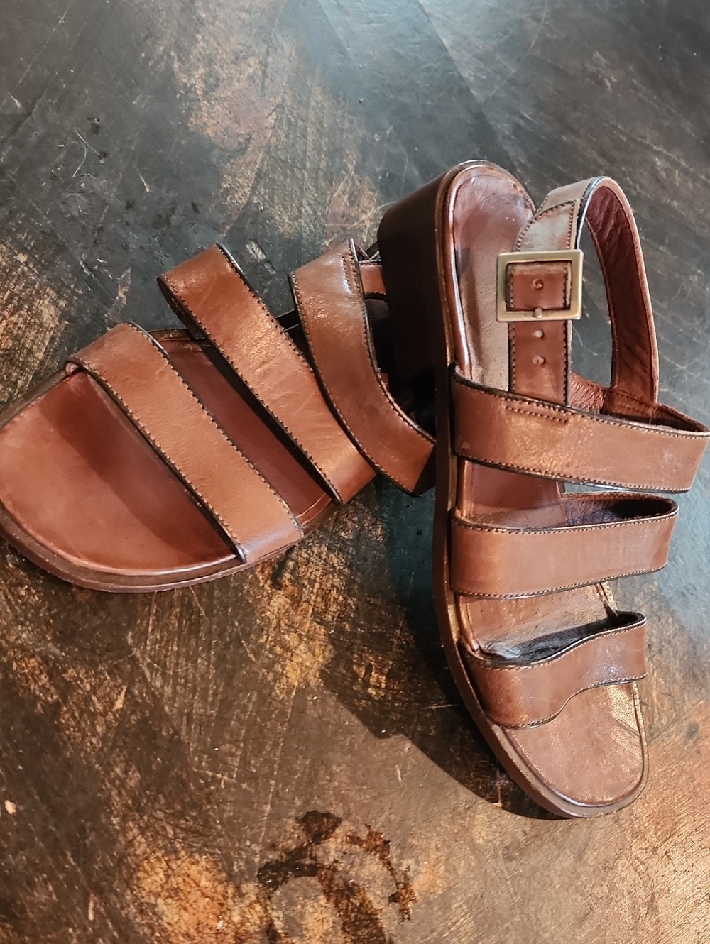 Womens COLE HANN Leather Triple-Strap Sandal with Buckle
